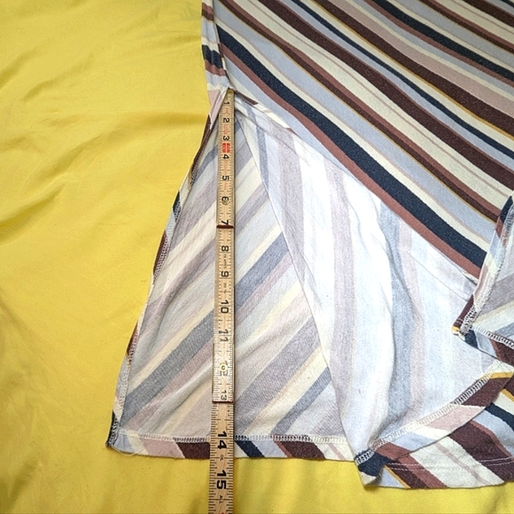 Multicolor Striped Sleeveless Maxi Dress - Picture 4 of 9